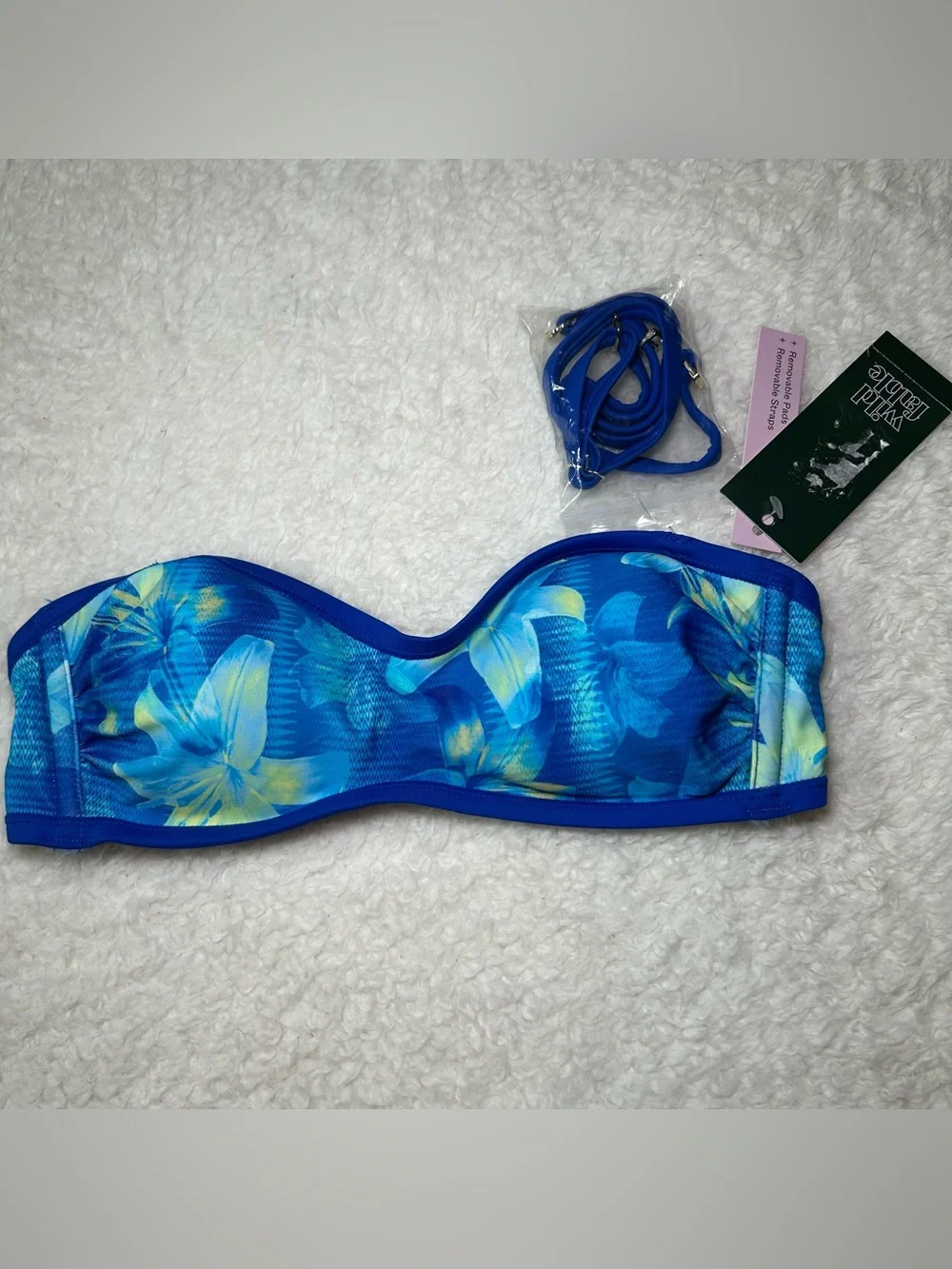 Wild Fable Women’s Blue Tropical Bandeau Bikini Top XXS NEW